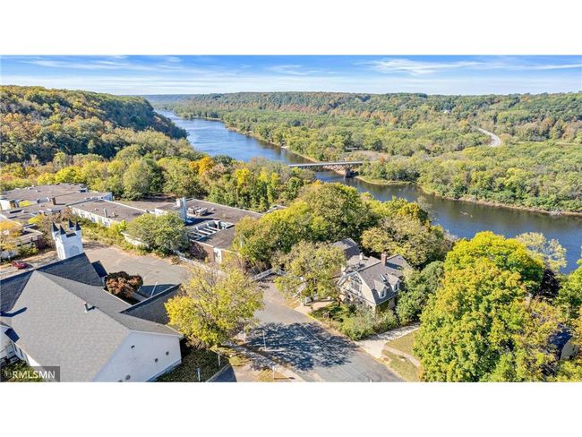 305 A River St, House other with 8 bedrooms, 9 bathrooms and 3 parking in OSCEOLA WI | Image 4
