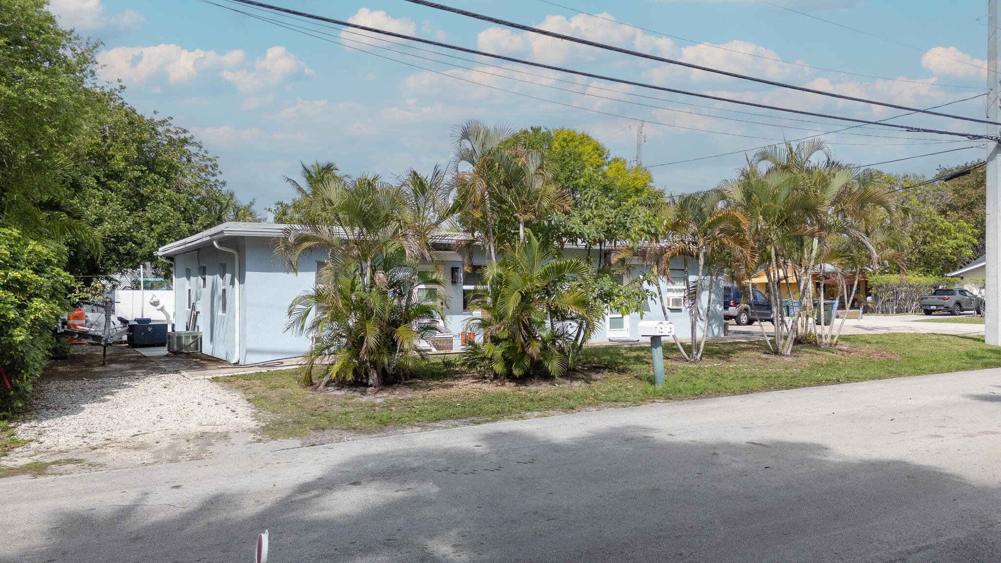 Residential Income in Oakland Park
