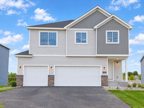 1927 Pierce Street S, Cambridge, MN, 55008 | Card Image