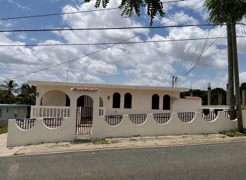 PR 922 Km 0.4 Bo. Collores, Las Piedras, PR, 00771 | Card Image