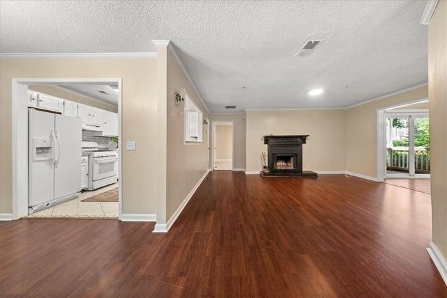 2605 Vineyard Way Se, Condo with 2 bedrooms, 2 bathrooms and 3 parking in Smyrna GA | Image 9