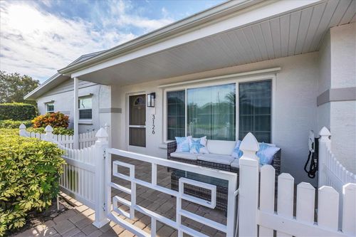 3126 Bougainvillea St, SARASOTA, FL, 34239-5603 | Card Image