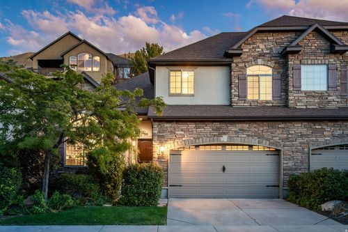 318 E Nechatel Dr, Draper, UT, 84020-3301 | Card Image
