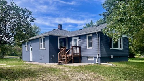 8980 Old County Road 23, Winona, MN, 55987-4098 | Card Image