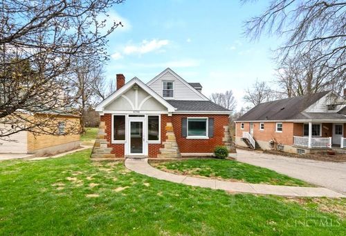 6708 Cheviot Rd, Colerain Twp, OH, 45247-5116 | Card Image