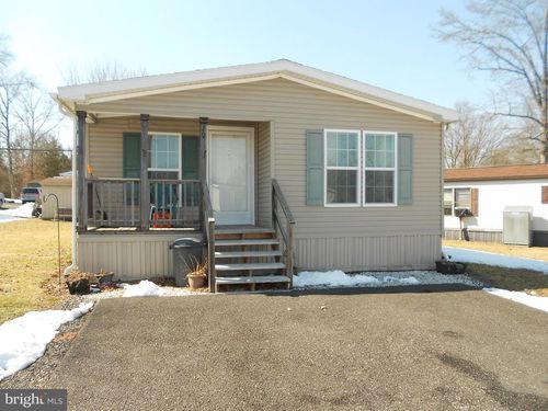 20 Laurel Run Dr, QUAKERTOWN, PA, 18951 | Card Image