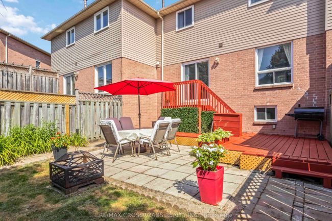 80 Wright Cres, House attached with 3 bedrooms, 2 bathrooms and 1 parking in Ajax ON | Image 33