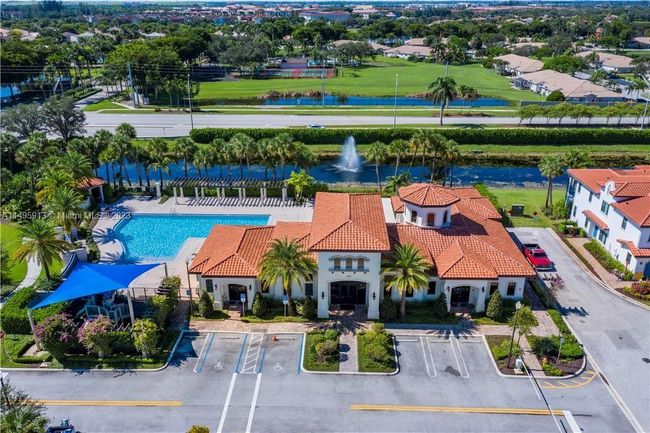 1291 Sw 113 Th Way, House other with 3 bedrooms, 3 bathrooms and null parking in Pembroke Pines FL | Image 46