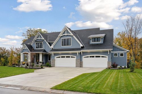 3734 Woodland Cove Pkwy, Minnetrista, MN, 55331-2161 | Card Image