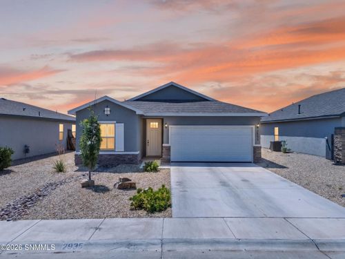 2935 Aragon Ave, Las Cruces, NM, 88007-1900 | Card Image