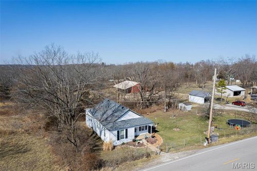 1921 W W. Springfield Road, St Clair, MO, 63077 | Card Image