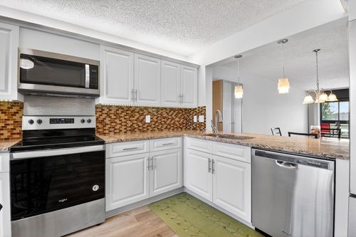 apt-204-5785 Fairway Park Ct, Boynton Beach, FL, 33437-1710 | Card Image