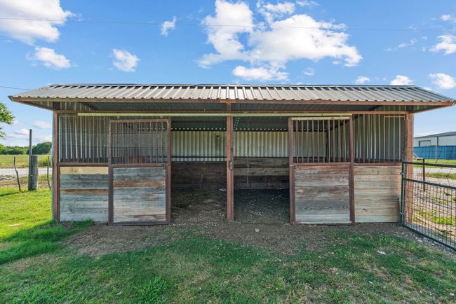 View of horse barn | Image 39