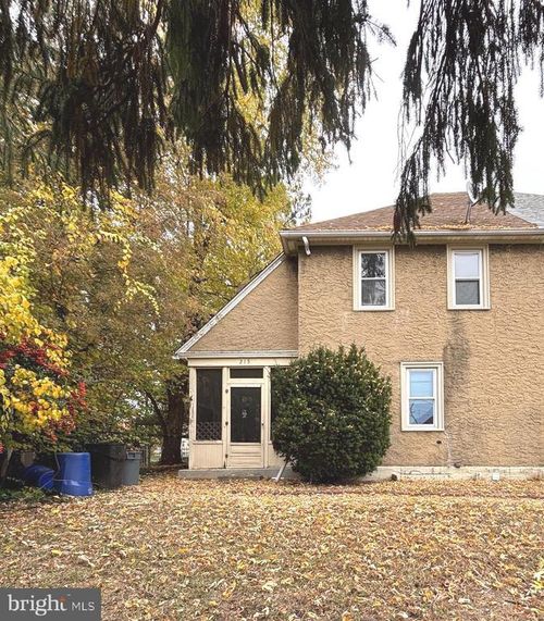 215 Horton Ave, BROOKLAWN, NJ, 08030-2726 | Card Image