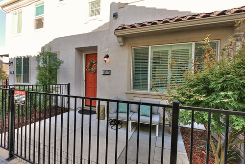 unit-58102-5301 E Commerce Way, Sacramento, CA, 95835-3050 | Card Image