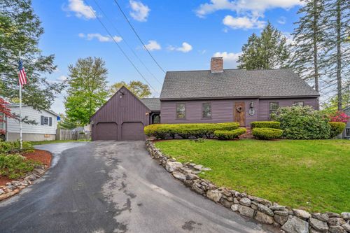 13 Wakefield Dr, Nashua, NH, 03062-2109 | Card Image