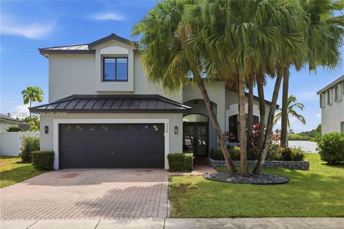 226 Sw 180th Ave, Pembroke Pines, FL, 33029-3901 | Card Image