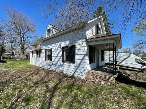 1918 Stanley St, Saginaw, MI, 48602-1064 | Card Image