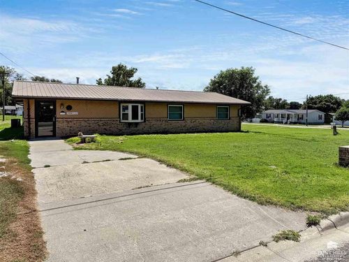 1112 6th St, Cawker City, KS, 67430-9806 | Card Image