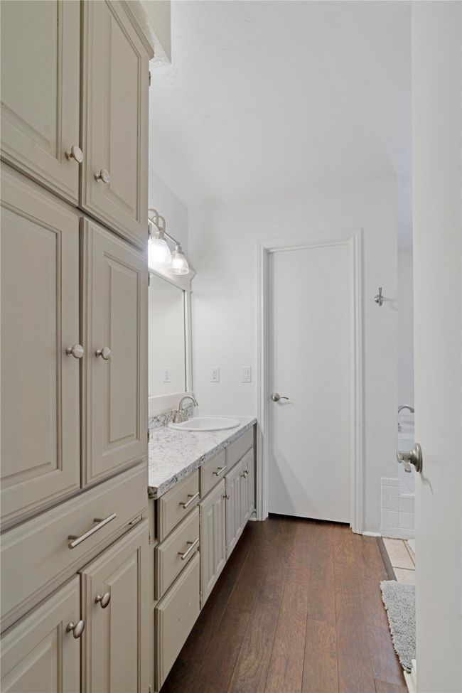 1005 42 Nd St Se, House other with 3 bedrooms, 4 bathrooms and null parking in Paris TX | Image 16