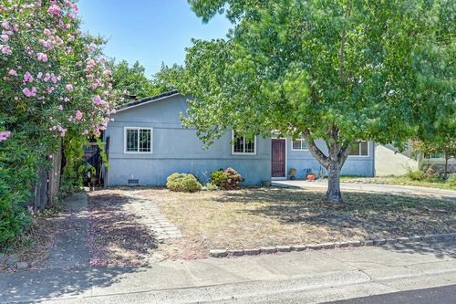 8205 Tanoak Way, Citrus Heights, CA, 95621-0126 | Card Image