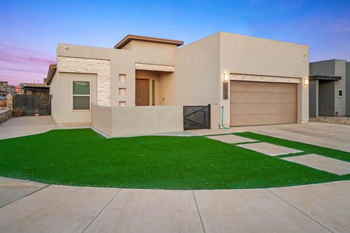 13847 Sandy Pine Way, Horizon City, TX, 79928-7002 | Card Image