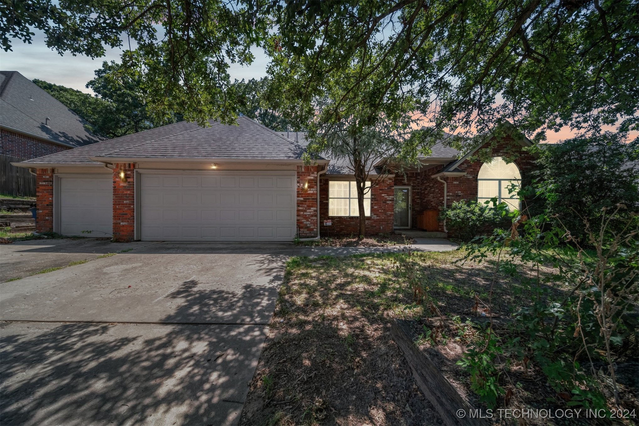 97th St, Tulsa, OK 74133