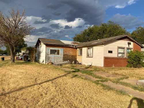 501 E Lincoln Ave, Electra, TX, 76360-1741 | Card Image