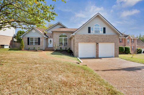 705 Pinehurst Pt, Mount Juliet, TN, 37122-2391 | Card Image