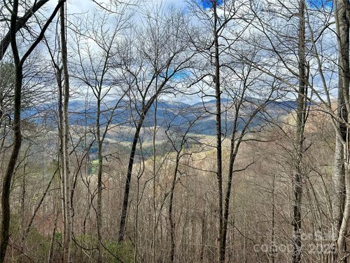 25-0 Maltese Way, Whittier, NC, 28789 | Card Image