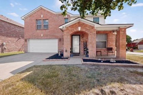 5403 Maverick Dr, Grand Prairie, TX, 75052-2638 | Card Image
