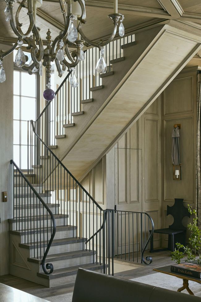 28 Sea Venture - Staircase | Image 7