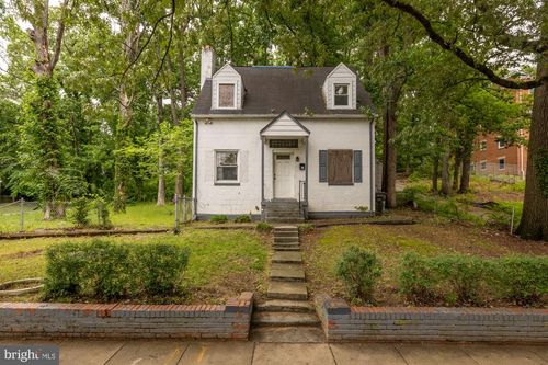 212 36th St Se, WASHINGTON, DC, 20019-7178 | Card Image