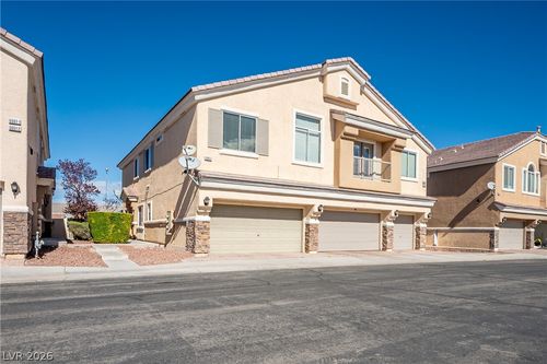 3-6665 Lookout Lodge Ln, North Las Vegas, NV, 89084-2876 | Card Image