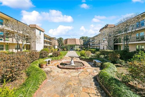 apt-830-2700 Whitney Pl, Metairie, LA, 70002-6277 | Card Image