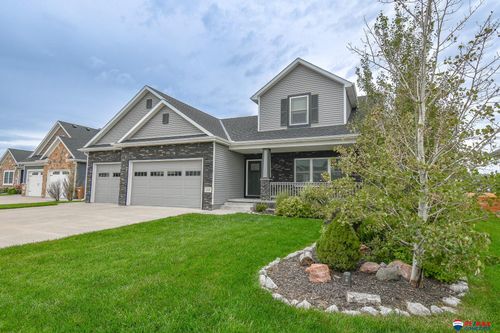 228 Knotty Pine Ln, Seward, NE, 68434-1151 | Card Image