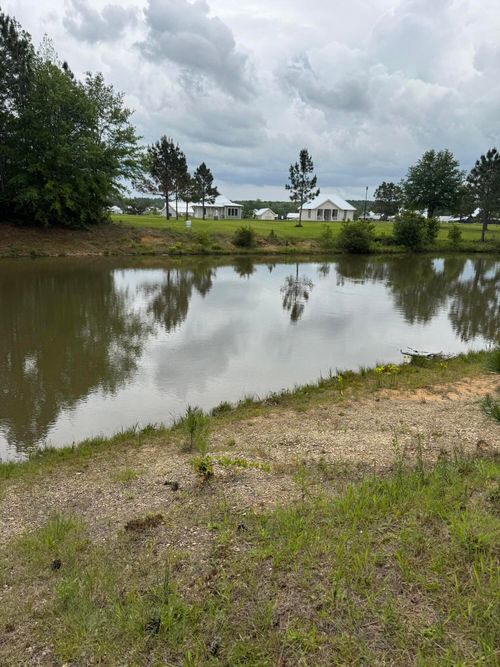 36 Jitterbug Bend, Lumberton, MS, 39455 | Card Image