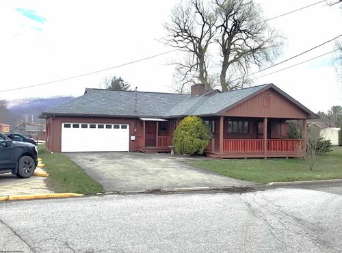 1 Goff St, Elkins, WV, 26241-3313 | Card Image
