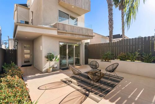 53 Sapphire St, San Diego, CA, 92109 | Card Image