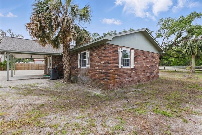 907 2 Nd Ave Se, House other with 4 bedrooms, 2 bathrooms and null parking in STEINHATCHEE FL | Image 7