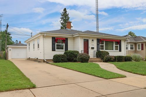 7703 31st Ave, Kenosha, WI, 53142-4604 | Card Image