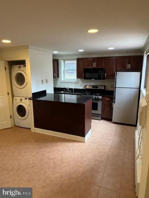 apt-3-4206 Washington Blvd, ARLINGTON, VA, 22201-4838 | Card Image