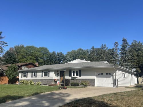 207 E Hollett St, Tracy, MN, 56175-1443 | Card Image