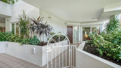 513 - 380 Gulf Of Mexico Drive, Condo with 3 bedrooms, 2 bathrooms and null parking in Longboat Key FL | Image 3