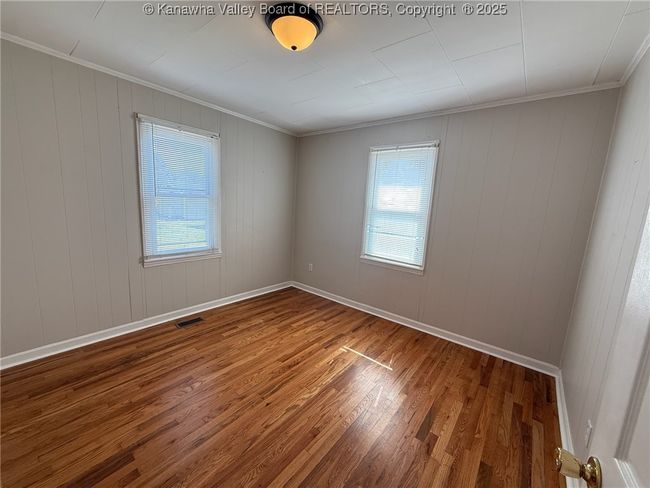 307 2 Nd Ave, House other with 2 bedrooms, 2 bathrooms and null parking in Ripley WV | Image 15