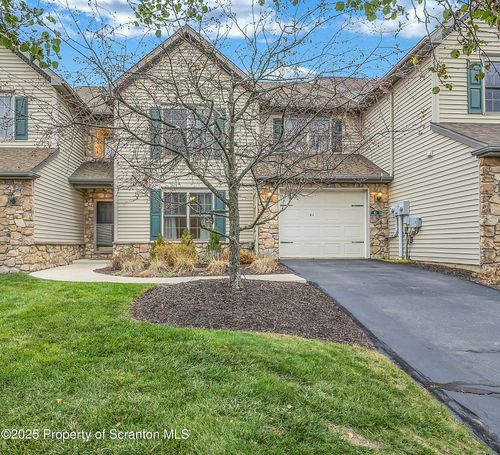 83 Hedge Row Run, Clarks Summit, PA, 18411-8752 | Card Image