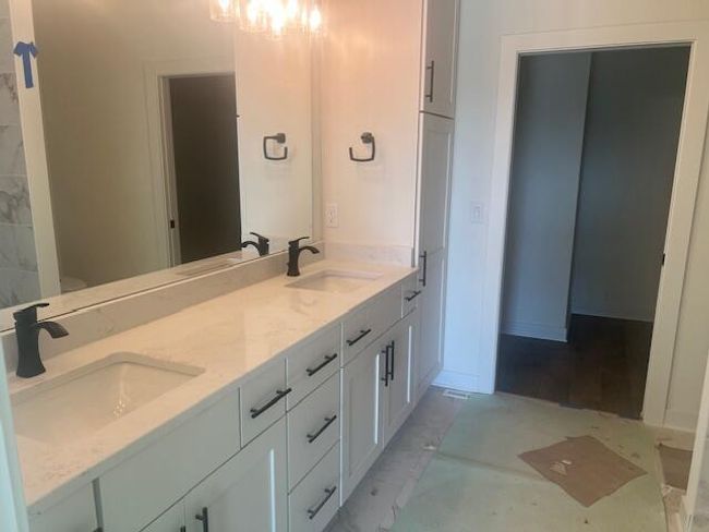 1401 - 2114 Bluestem Drive, Condo with 2 bedrooms, 2 bathrooms and null parking in WAUKESHA WI | Image 10
