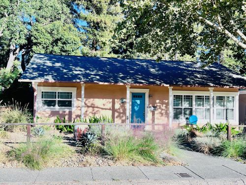 751 Almond St, Vacaville, CA, 95688-4408 | Card Image