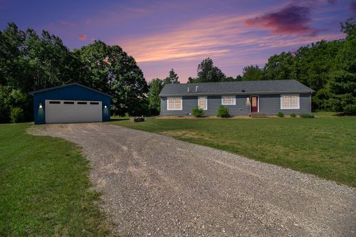 6127 River Rd, Manistee, MI, 49660-9717 | Card Image