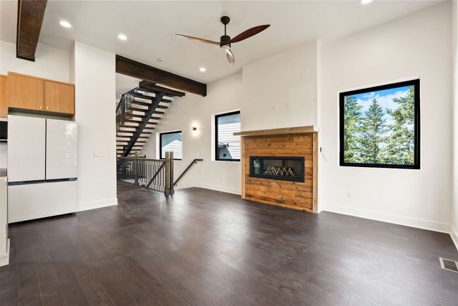 Gas Fireplace | Image 8